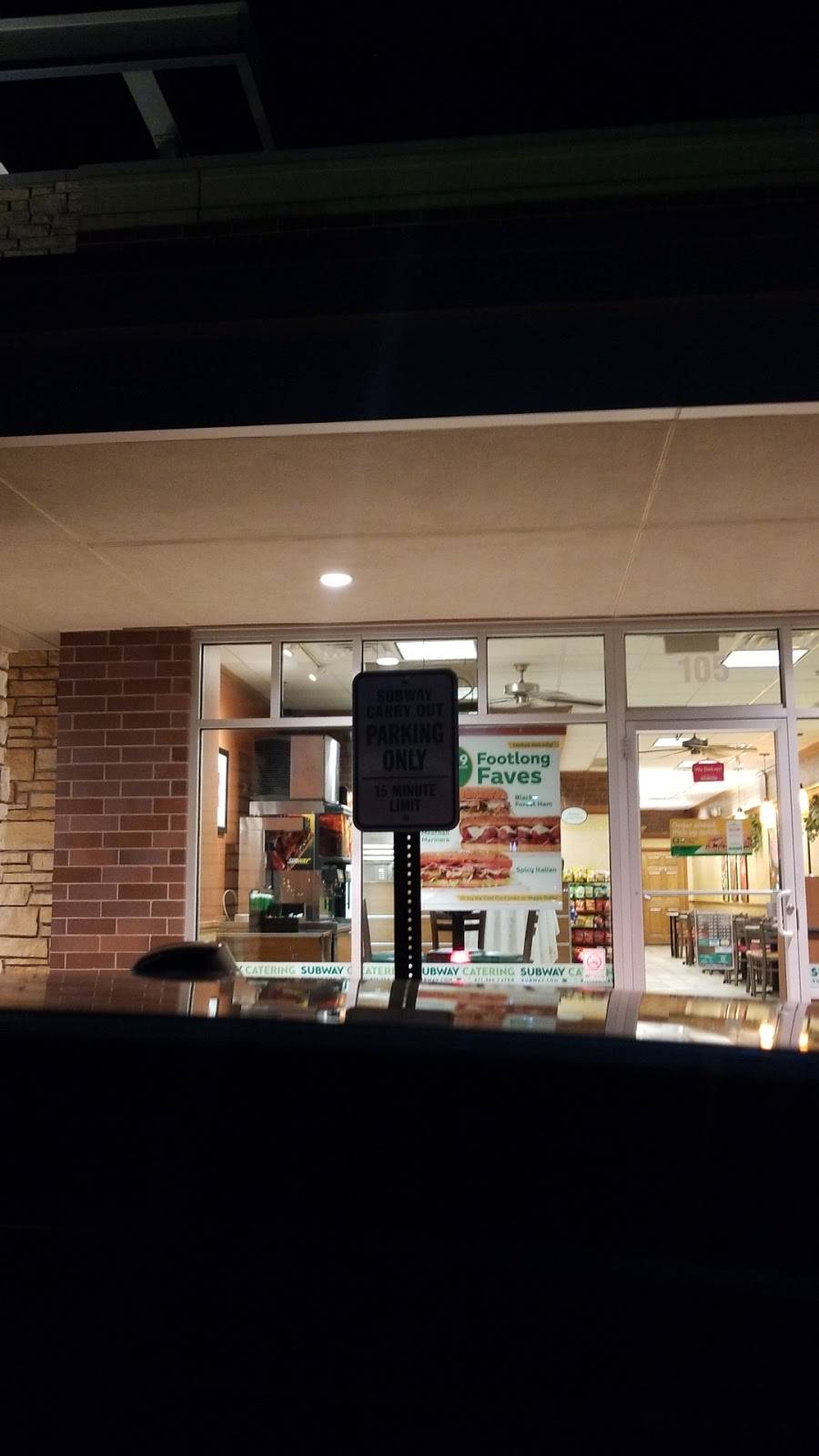 Subway Restaurants | restaurant | 1763 Freedom Dr, Naperville, IL 60540, USA | 6305779104 OR +1 630-577-9104