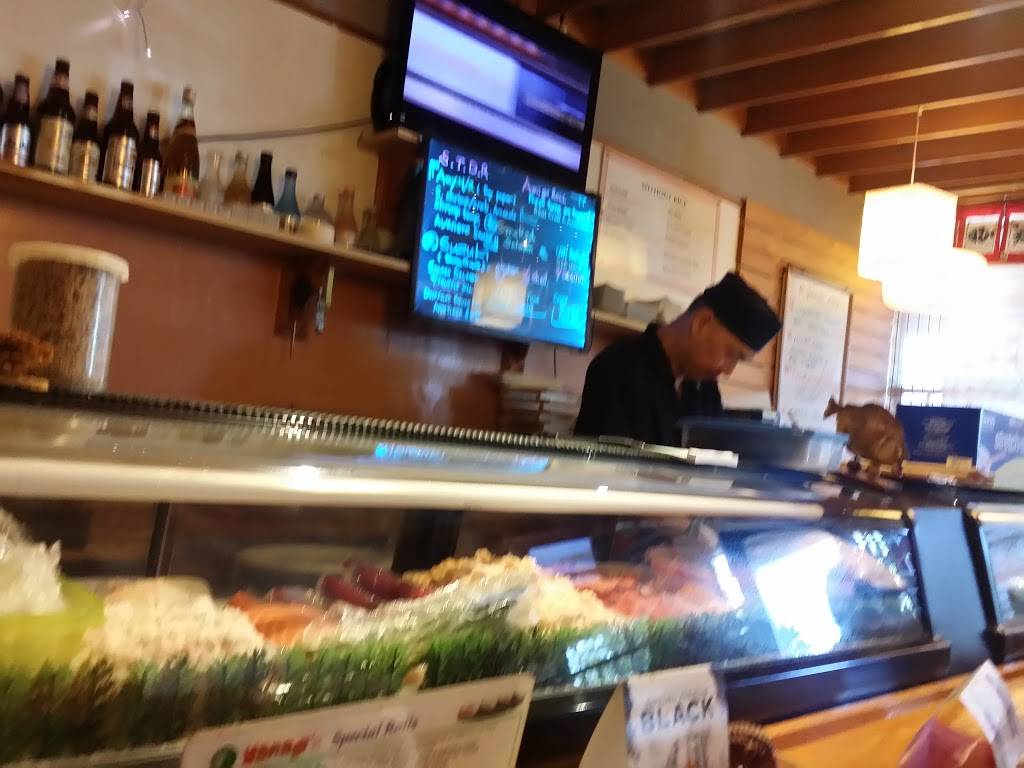 Yanagi Sushi | restaurant | 8966 Corbin Ave, Northridge, CA 91324, USA | 8187011651 OR +1 818-701-1651