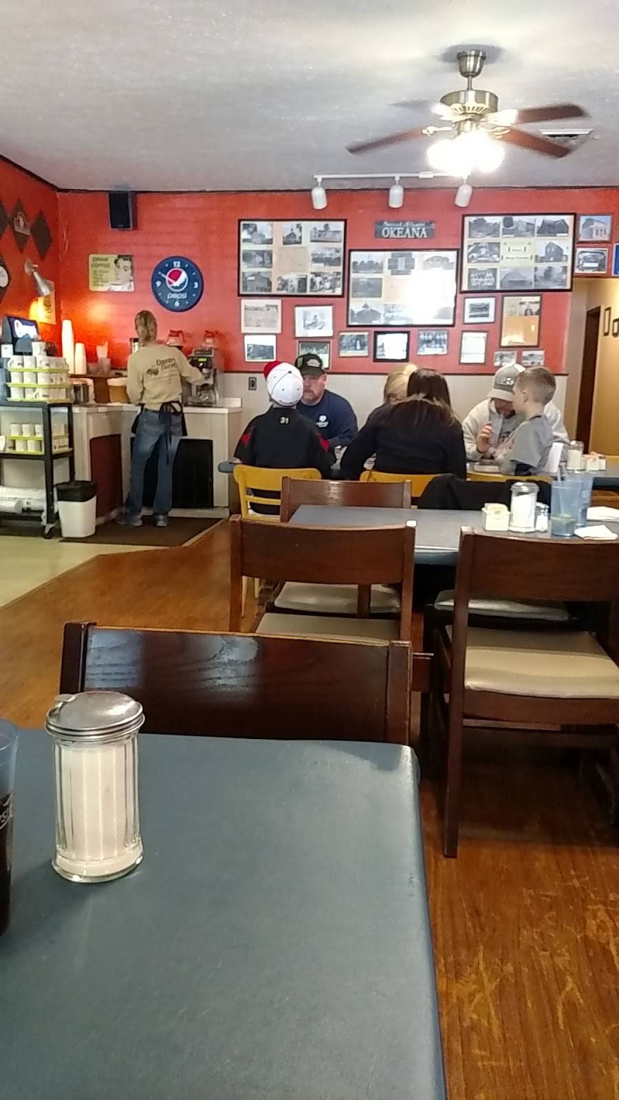 Country Barrel Restaurant | restaurant | 6179 Cincinnati Brookville Rd, Okeana, OH 45053, USA | 5137174084 OR +1 513-717-4084