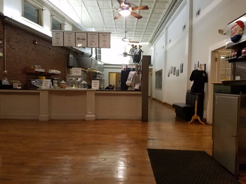 Wise Guys Burgers & More | restaurant | 118 E Main St, Orange, VA 22960, USA | 5406619794 OR +1 540-661-9794