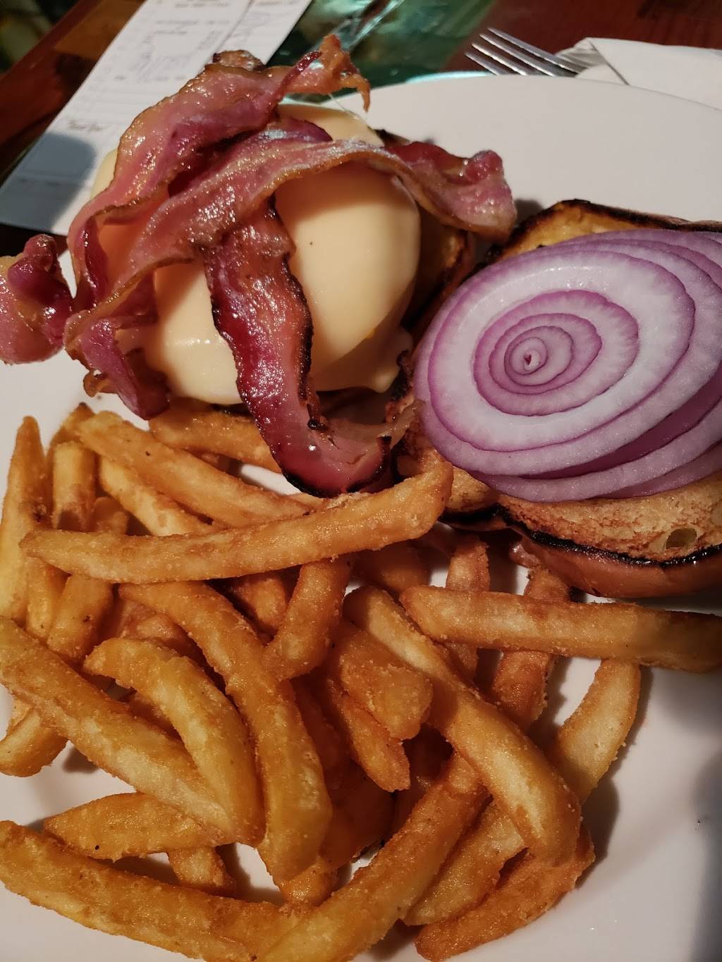 Oceans Grille | restaurant | 3720 N Ocean Blvd, Fort Lauderdale, FL 33308, USA | 9545657703 OR +1 954-565-7703