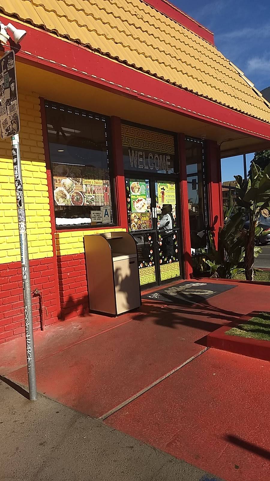 Super Albert Mexican Food | restaurant | 2600 W Main St, Alhambra, CA 91801, USA | 6264575743 OR +1 626-457-5743