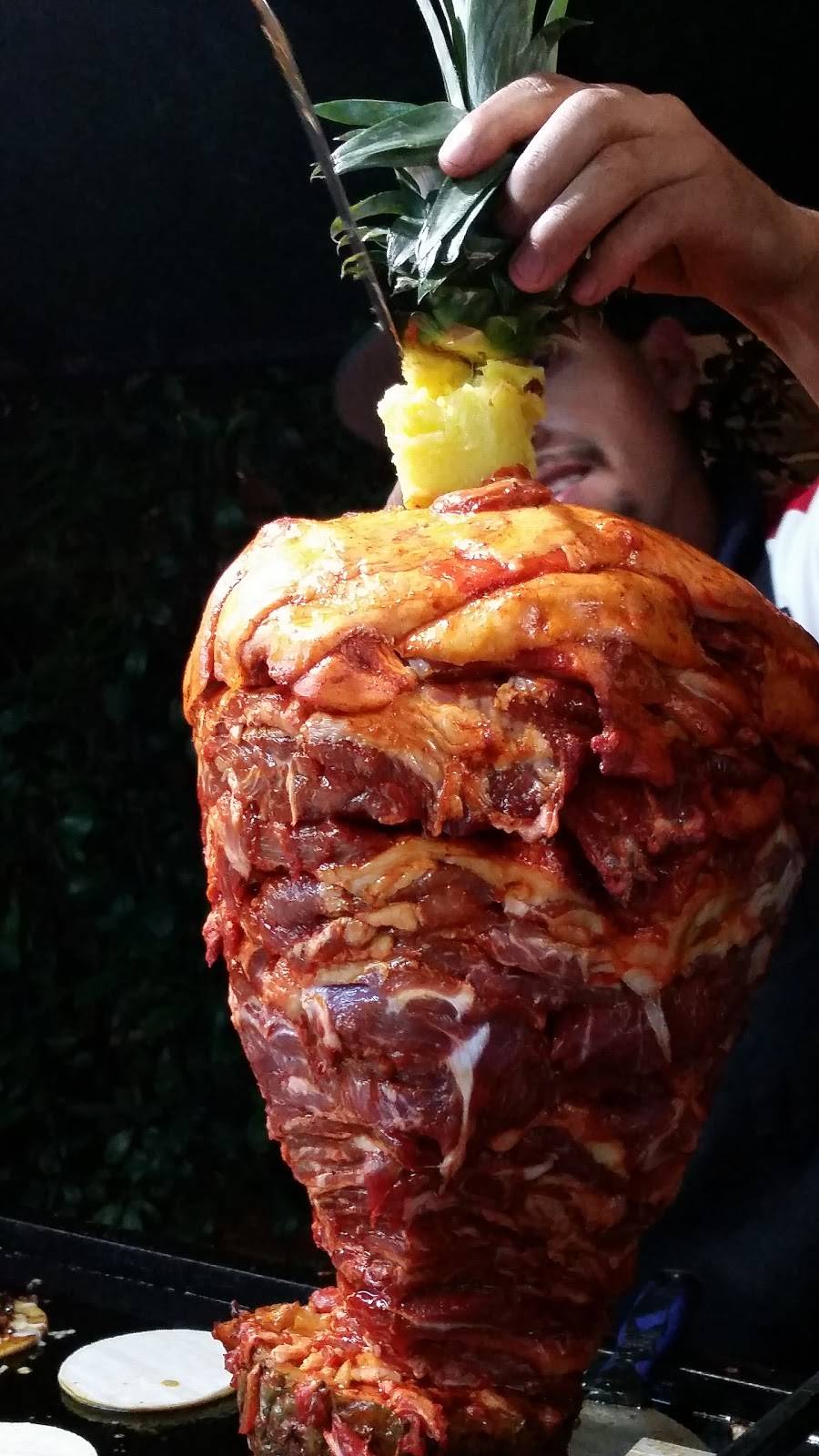 Los Clevis Tacos | restaurant | 4617 Sherwood Ln, Houston, TX 77092, USA | 3462846403 OR +1 346-284-6403