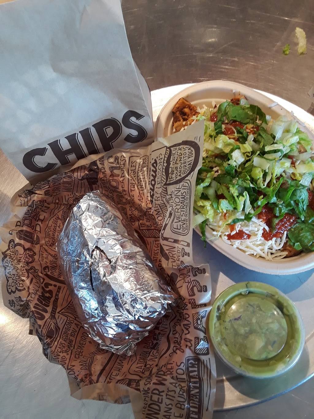 Chipotle Mexican Grill | restaurant | 2605 S Stemmons Fwy, Lewisville, TX 75067, USA | 9723153694 OR +1 972-315-3694
