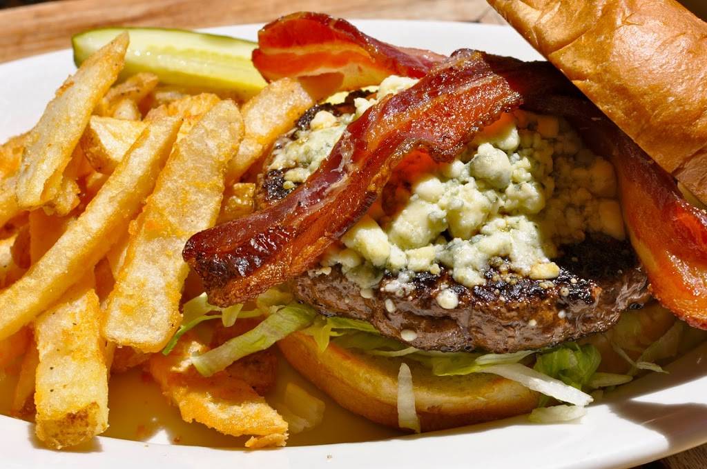 Blue 32 Sports Grill | restaurant | 6348 S Higley Rd, Gilbert, AZ 85298, USA | 4802487002 OR +1 480-248-7002