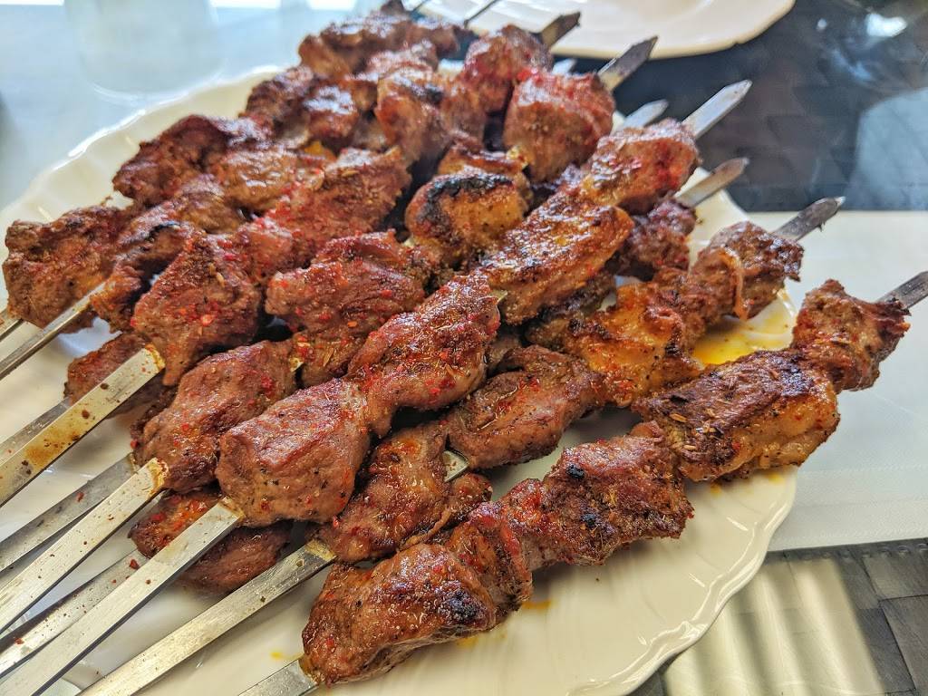 Tangritah Uyghur Kabab House | restaurant | 900 Rathburn Rd W D3، Mississauga, ON L5C 4L3, Canada | 9052329400 OR +1 905-232-9400