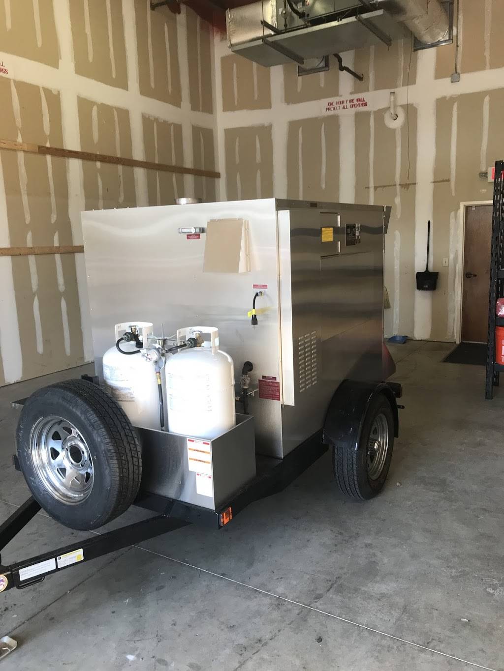 Cherokee Commercial Services Inc | restaurant | 1431 Airport Dr Suite 200, Ball Ground, GA 30107, USA | 6784930428 OR +1 678-493-0428