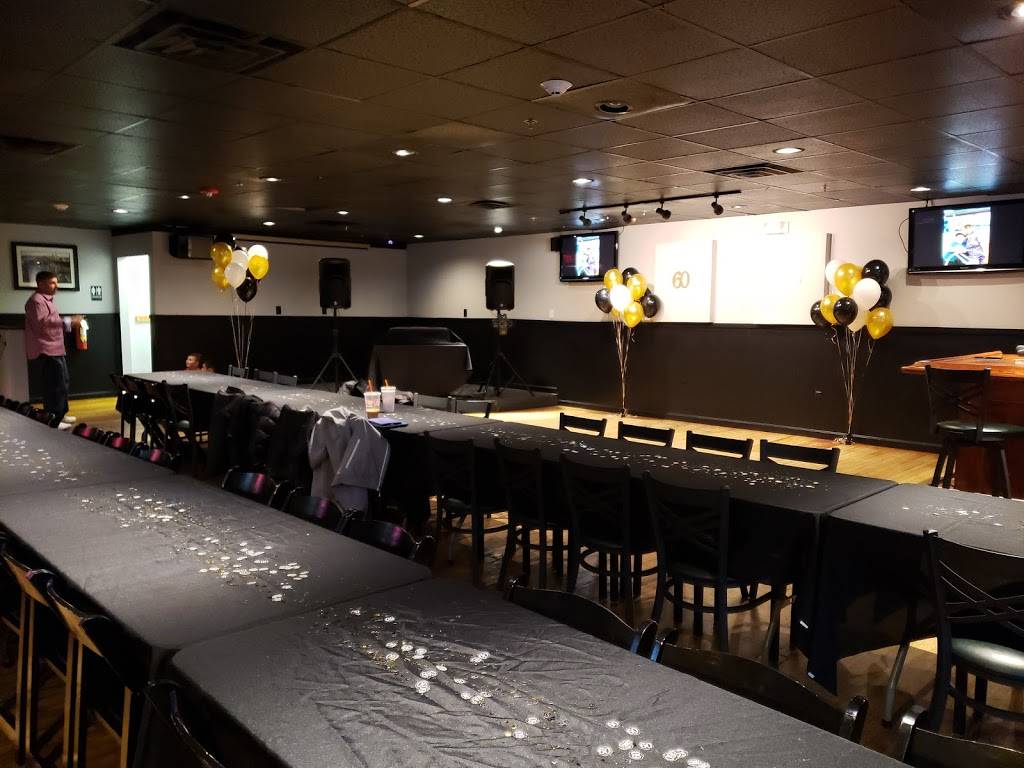 Scotties Pub | restaurant | 202 Pleasant St, Fall River, MA 02721, USA | 5086788991 OR +1 508-678-8991