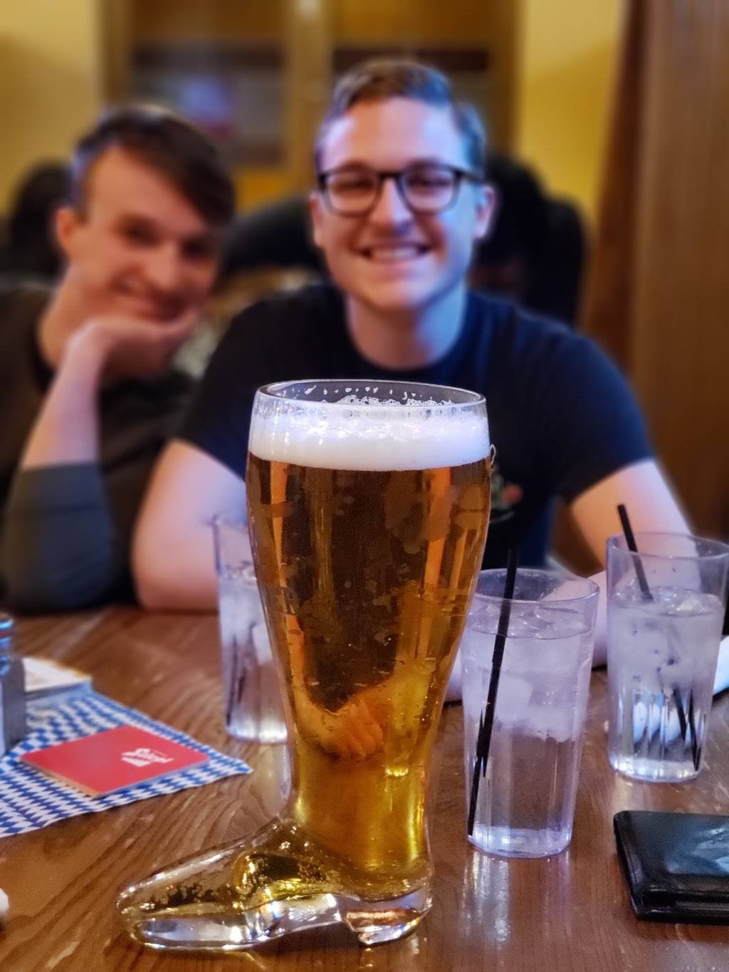 Steinkeller | restaurant | 15 E High St, Oxford, OH 45056, USA | 5135242437 OR +1 513-524-2437