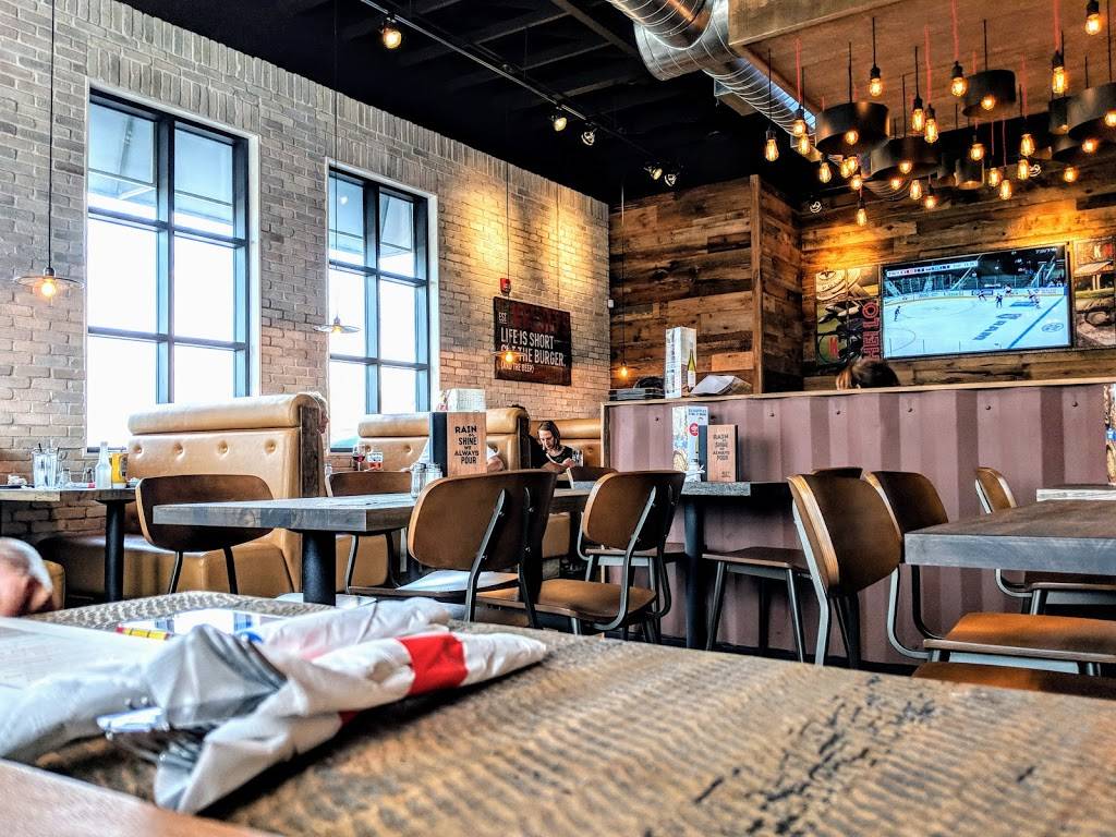 Kelseys Original Roadhouse | restaurant | 16045 Bayview Ave, Aurora, ON L4G 3L4, Canada | 3655002011 OR +1 365-500-2011