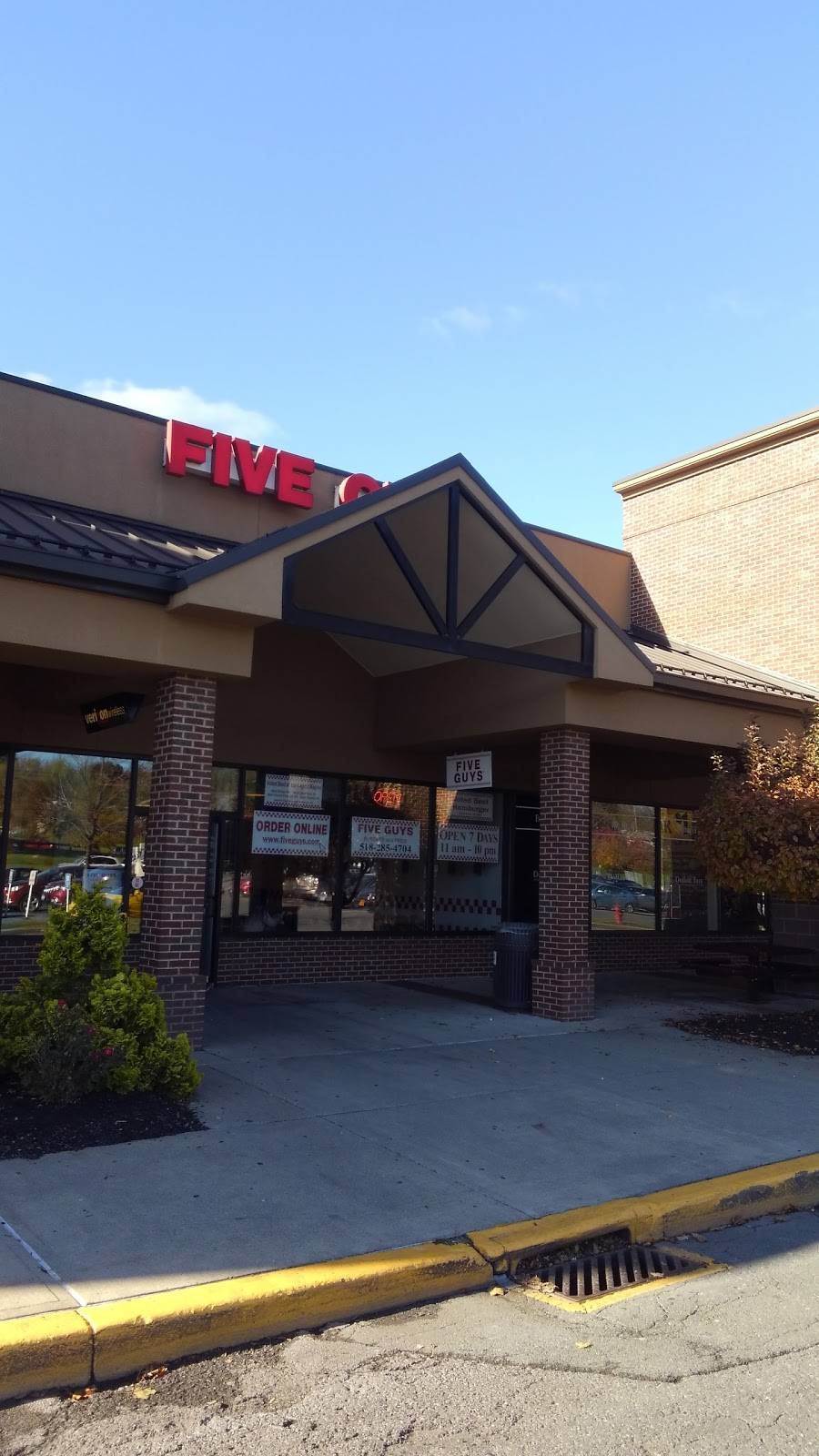 Five Guys | meal takeaway | 600 N Greenbush Rd, Rensselaer, NY 12144, USA | 5182854704 OR +1 518-285-4704