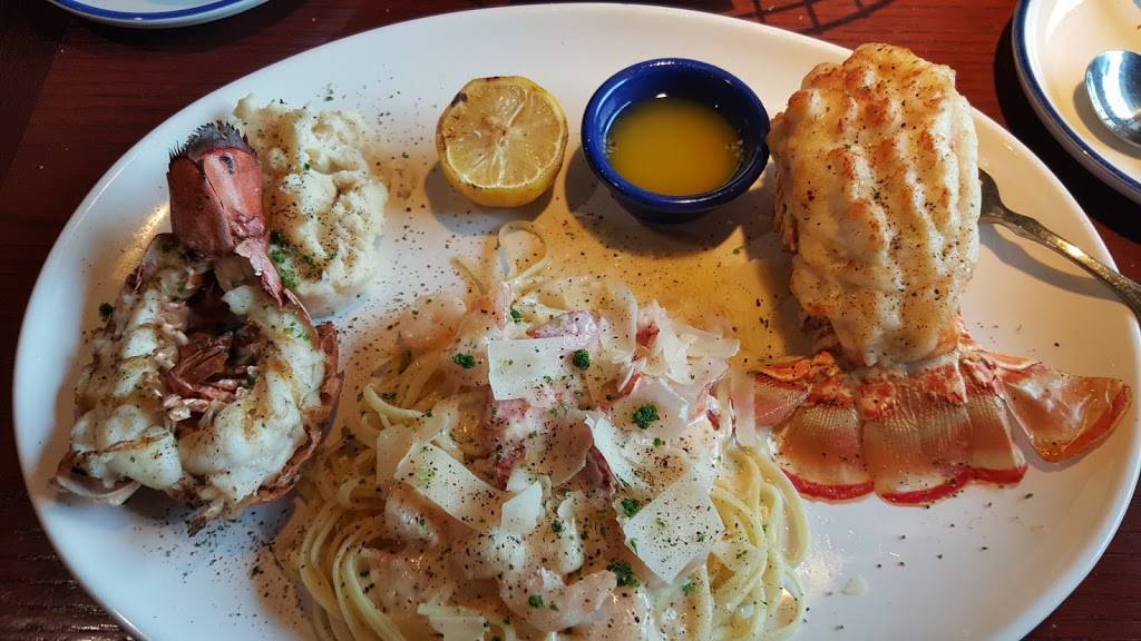Red Lobster | restaurant | 1460 E Shaw Ave, Fresno, CA 93710, USA | 5592219495 OR +1 559-221-9495