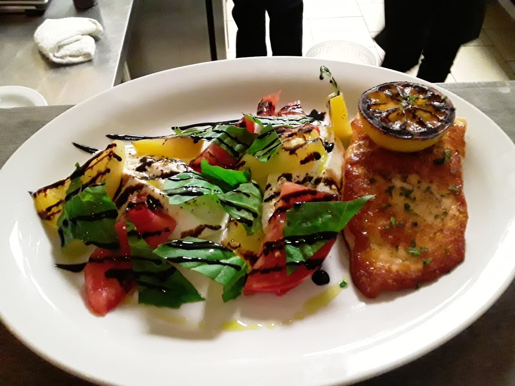 La Nostra Famiglia Trattoria | restaurant | 14357 Blanco Rd, San Antonio, TX 78216, USA | 2104088022 OR +1 210-408-8022