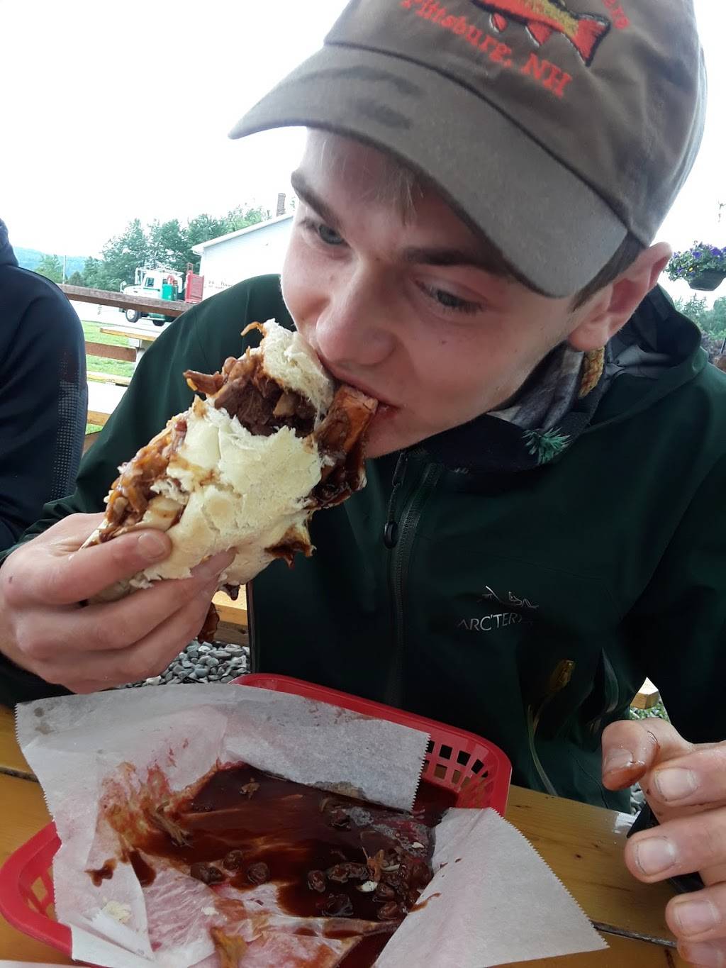 Grampys | restaurant | 72 Trooper Leslie G. Lord Hwy, Colebrook, NH 03576, USA | 6033315930 OR +1 603-331-5930