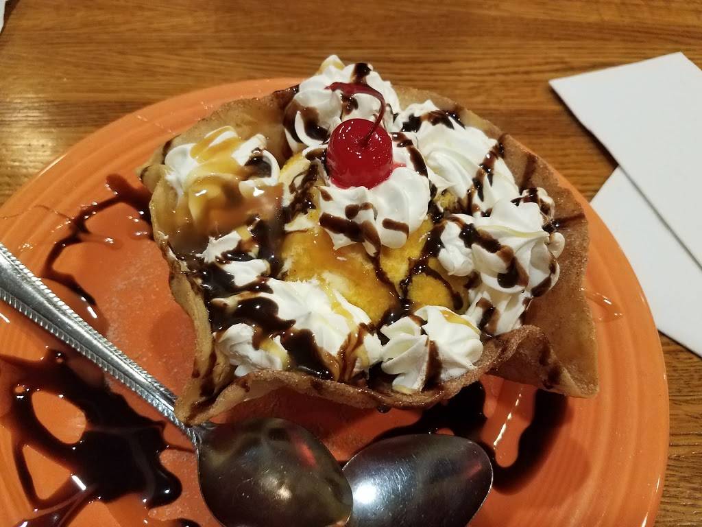 El Toro | restaurant | 2017 N Bechtle Ave, Springfield, OH 45504, USA | 9373429015 OR +1 937-342-9015