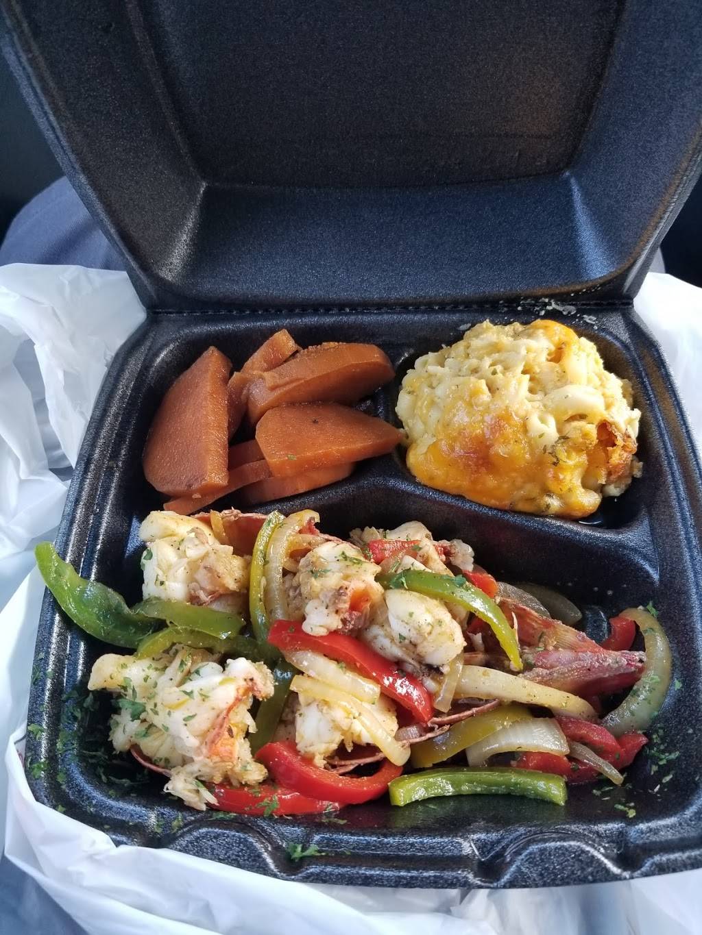 The Licking | restaurant | 12328 Miramar Pkwy, Miramar, FL 33025, USA | 9543748458 OR +1 954-374-8458