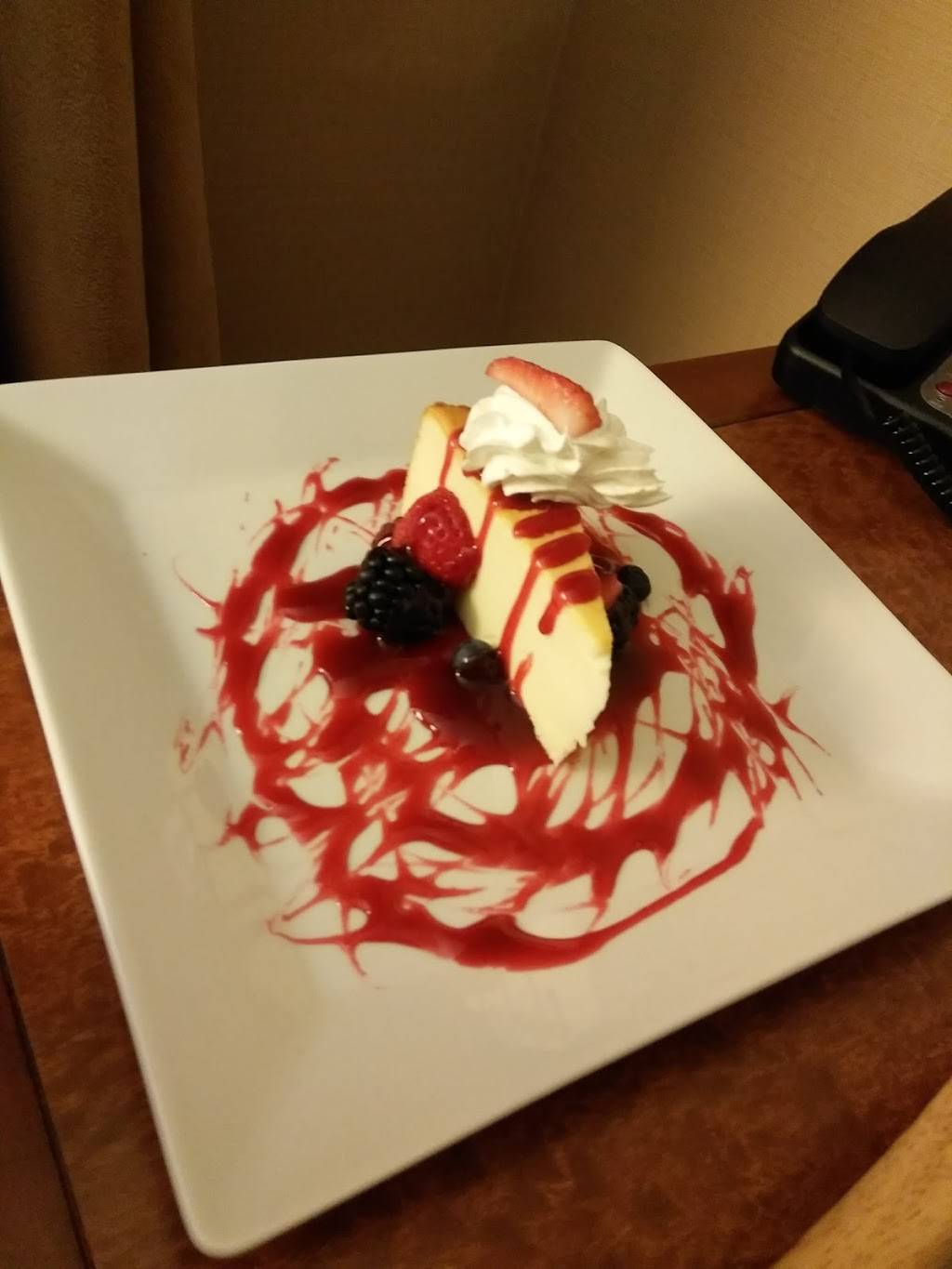 Cravings a la carte | restaurant | 101 S 5th St, Louisville, KY 40202, USA | 5025846846 OR +1 502-584-6846