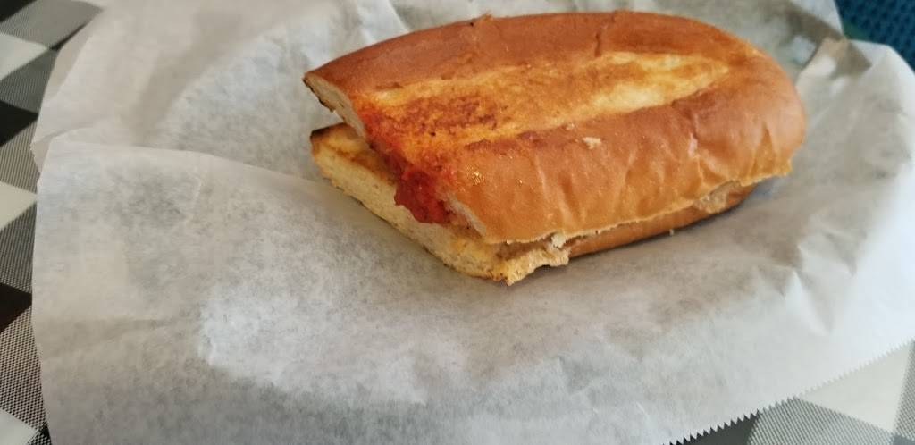 Teammates Pizza | restaurant | 310 W Main St, Mountain City, TN 37683, USA | 4237271022 OR +1 423-727-1022