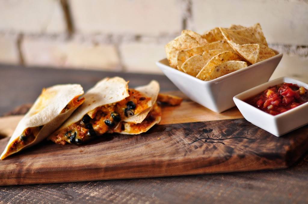 Tripelroot | restaurant | 146 E Main Ave, Zeeland, MI 49464, USA | 6169530050 OR +1 616-953-0050