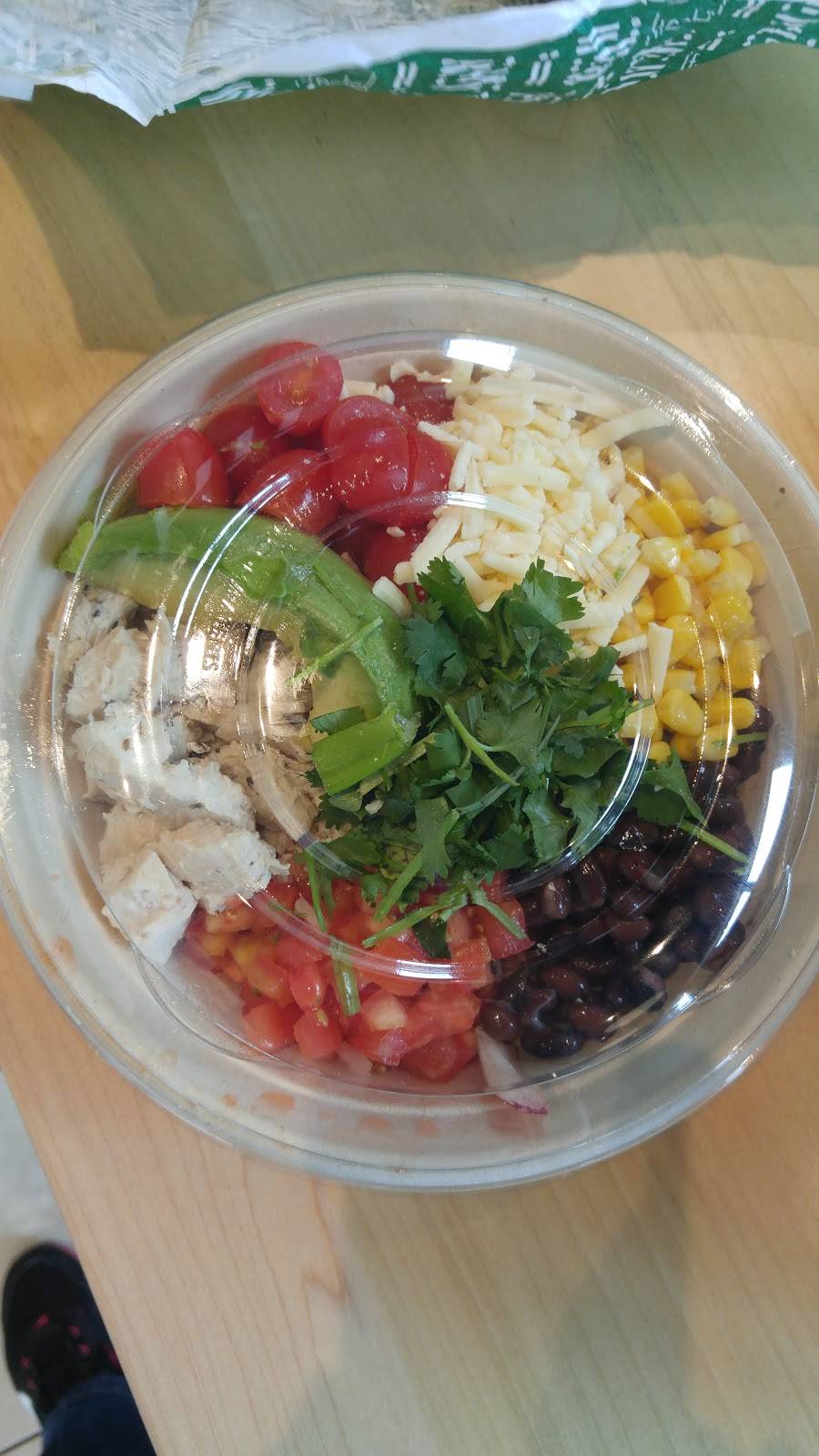 Freshii | restaurant | 221 Woodlawn Rd W, Guelph, ON N1H 8P4, Canada | 2263141972 OR +1 226-314-1972