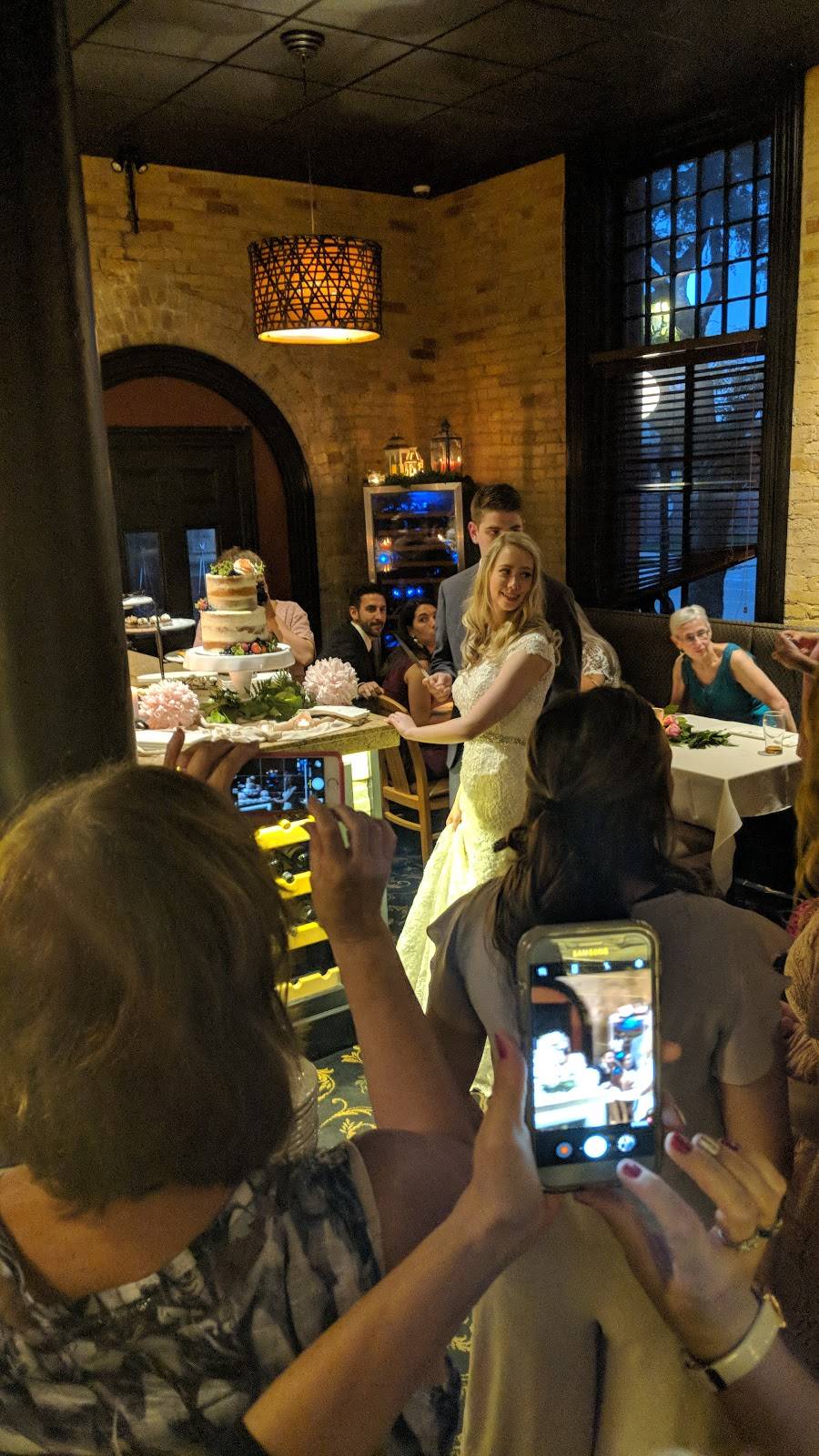 Strathroy Ale House and Pubclock tower | restaurant | 71 Frank St, Strathroy, ON N7G 2R5, Canada | 5192051500 OR +1 519-205-1500