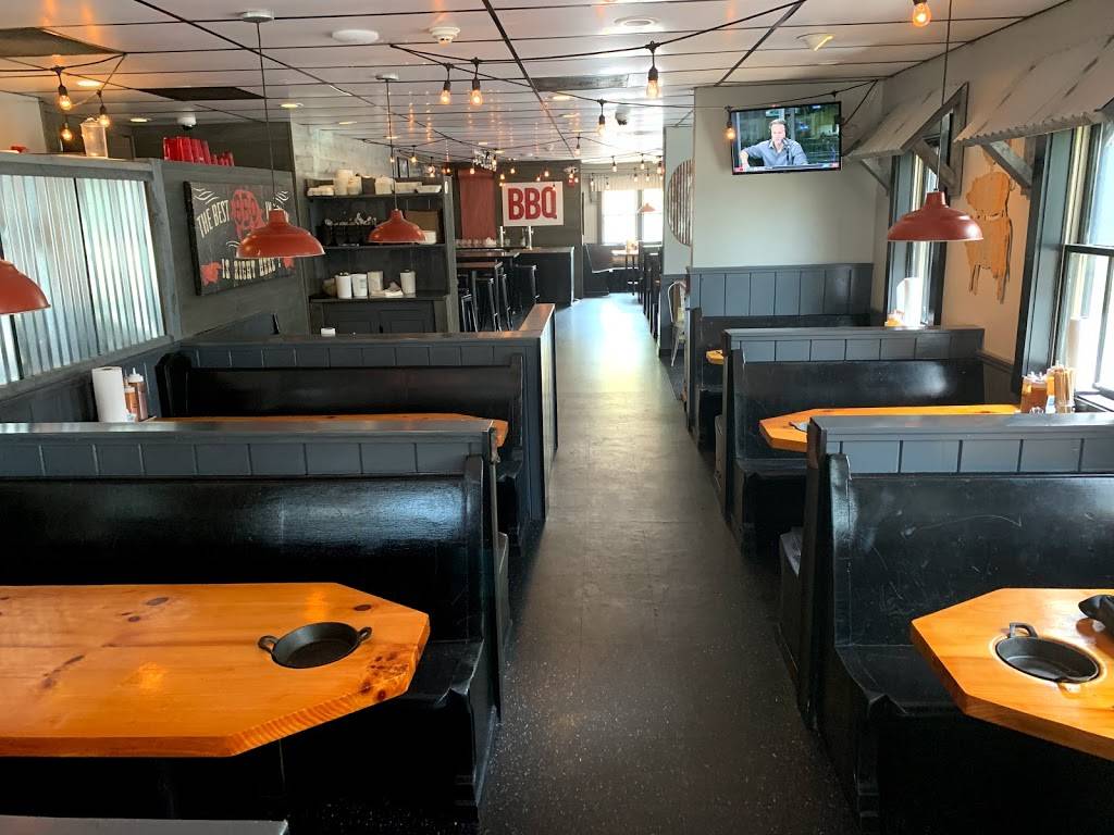 Sea Smoke Barbecue | restaurant | 7 Oakland Ave, Oak Bluffs, MA 02557, USA | 5083387404 OR +1 508-338-7404