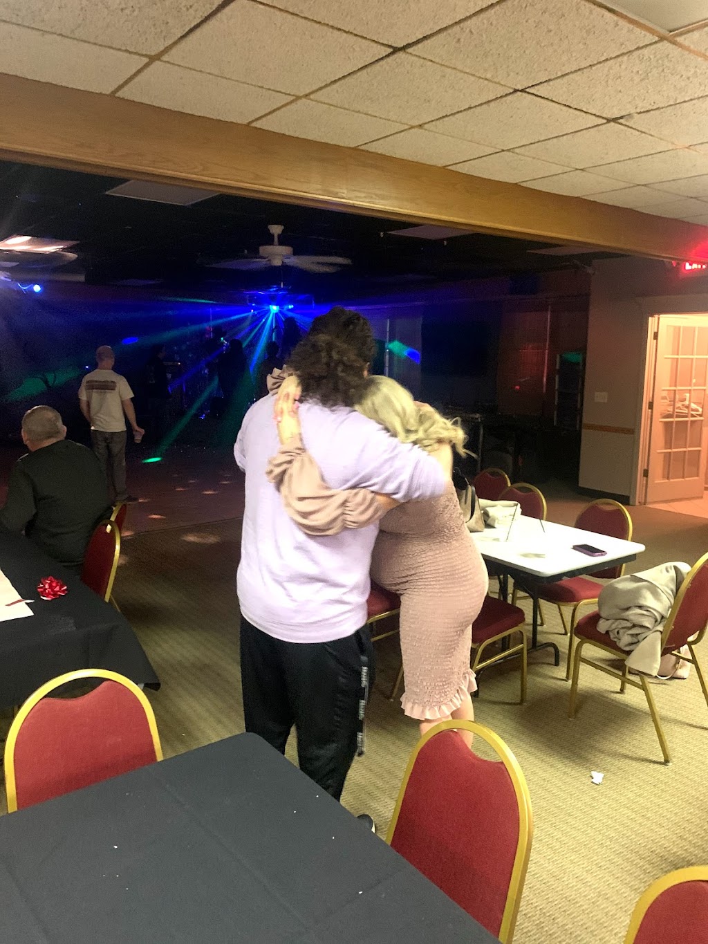 Rosies SPORTS BAR & GRILL | restaurant | 1501 Center Park Rd, Lincoln, NE 68512, USA | 4024170888 OR +1 402-417-0888