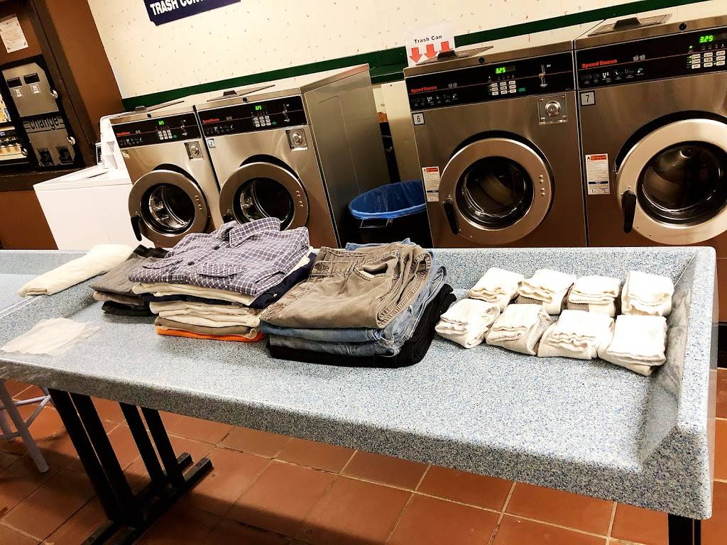 The Clothesline Coin Laundry | meal takeaway | 675 Parker Ave, Rodeo, CA 94547, USA | 5107033383 OR +1 510-703-3383