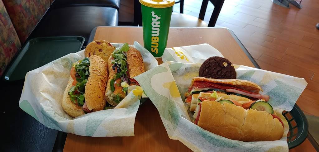 Subway Restaurants | restaurant | 13520 Paxton St A3, Pacoima, CA 91331, USA | 8188993900 OR +1 818-899-3900