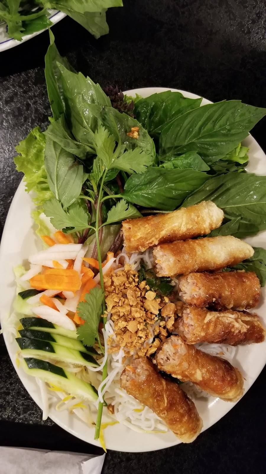 Now Pho | restaurant | 1195 S Federal Blvd, Denver, CO 80219, USA | 3039356264 OR +1 303-935-6264