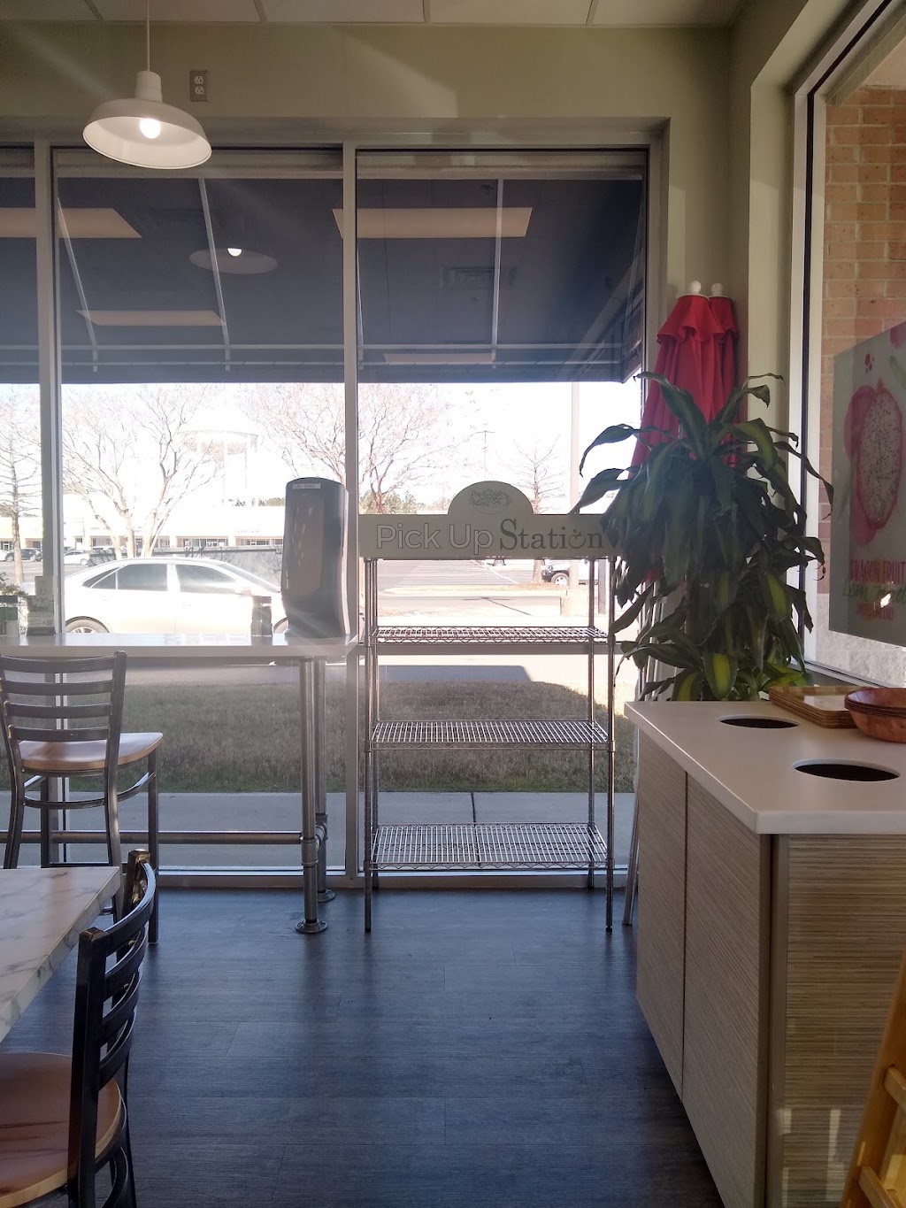 The Salad Station | restaurant | 15268 Crossroads Pkwy, Gulfport, MS 39503, USA | 2282067827 OR +1 228-206-7827