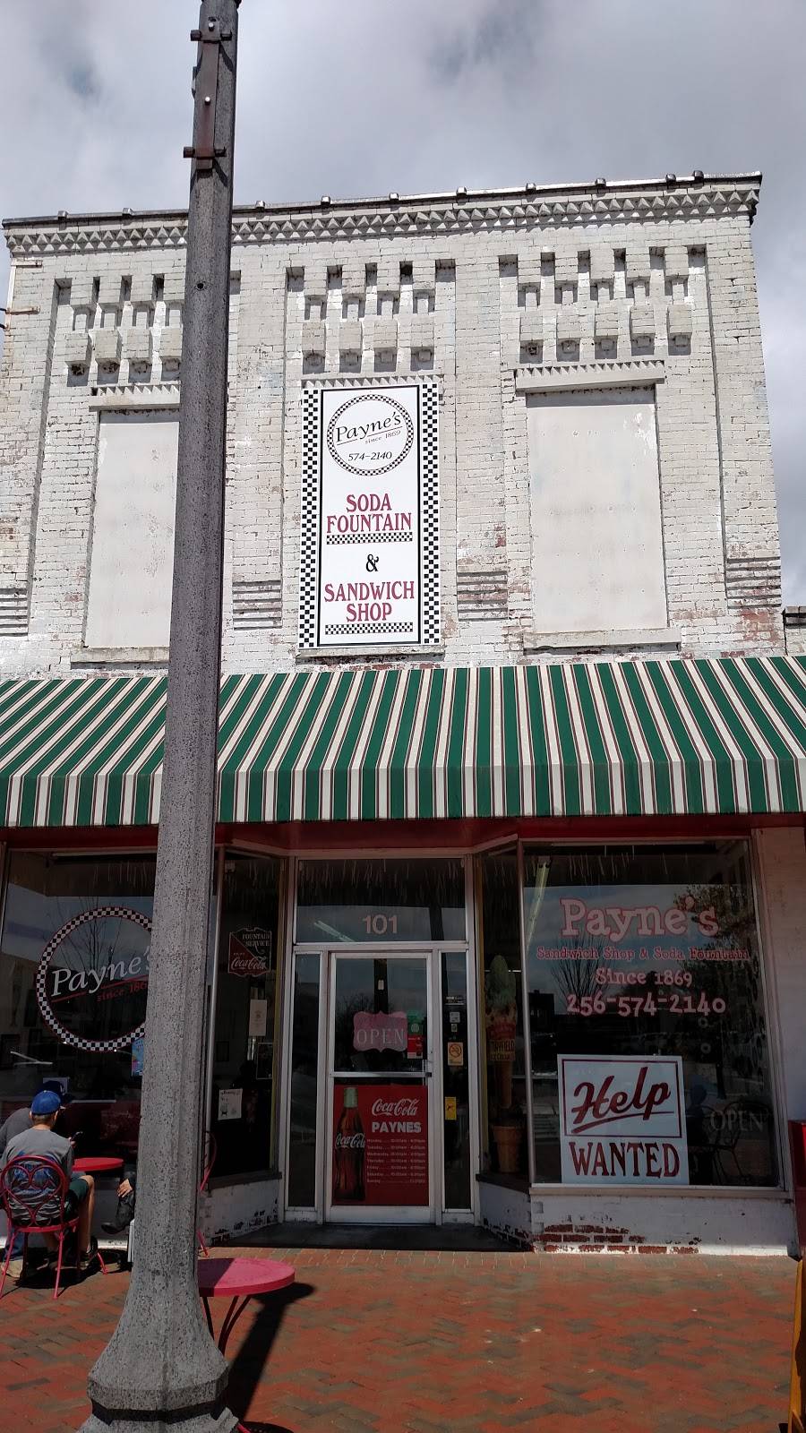 Paynes | meal takeaway | 101 E Laurel St, Scottsboro, AL 35768, USA | 2565742140 OR +1 256-574-2140