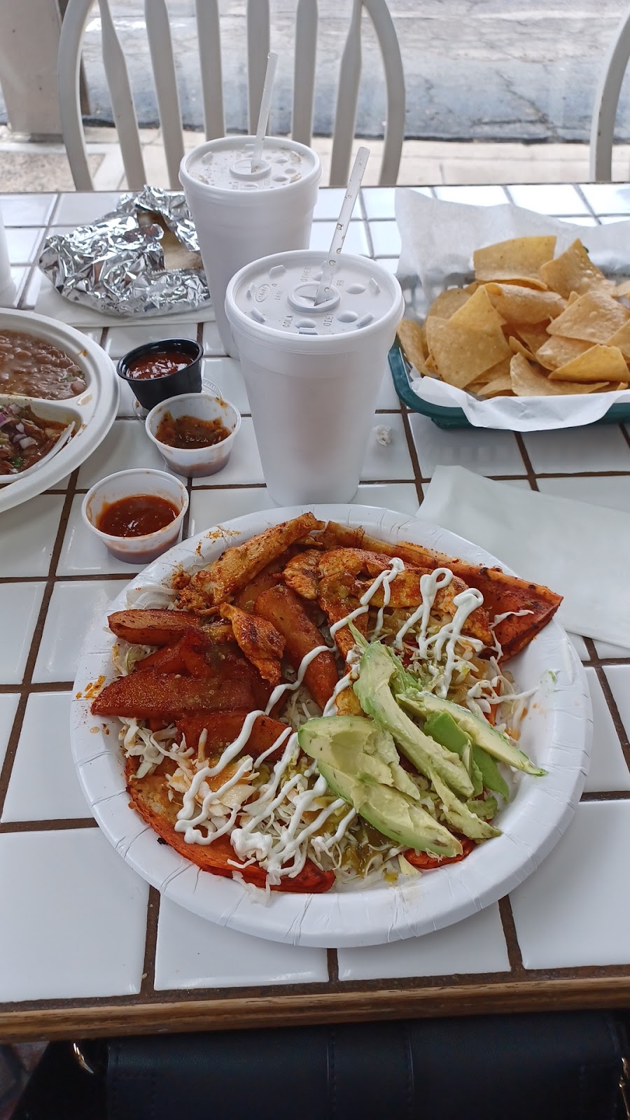 Nenas Kitchen | restaurant | 4869 S Bradley Rd Unit 122, Santa Maria, CA 93455, USA | 8059344001 OR +1 805-934-4001