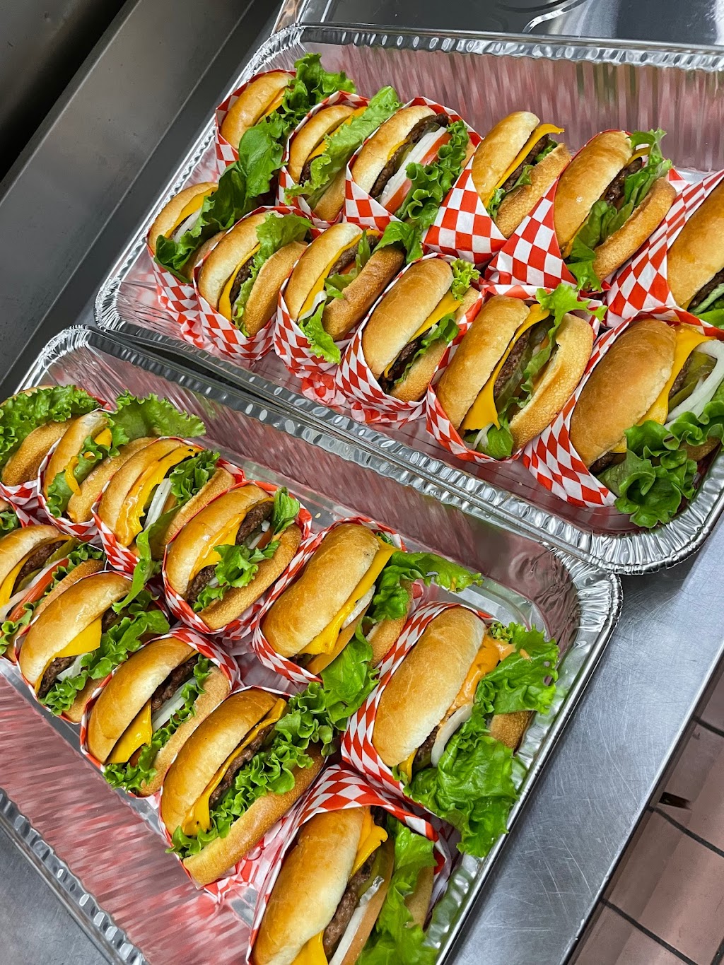 VOWburger | 100% plant-based | restaurant | 12885 Beach Blvd Suite 14, Stanton, CA 90680, USA | 7147991919 OR +1 714-799-1919