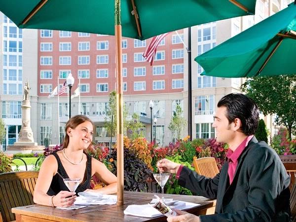 Christophers Restaurant & Bar | restaurant | 10 Livingston Ave, New Brunswick, NJ 08901, USA | 7322142200 OR +1 732-214-2200