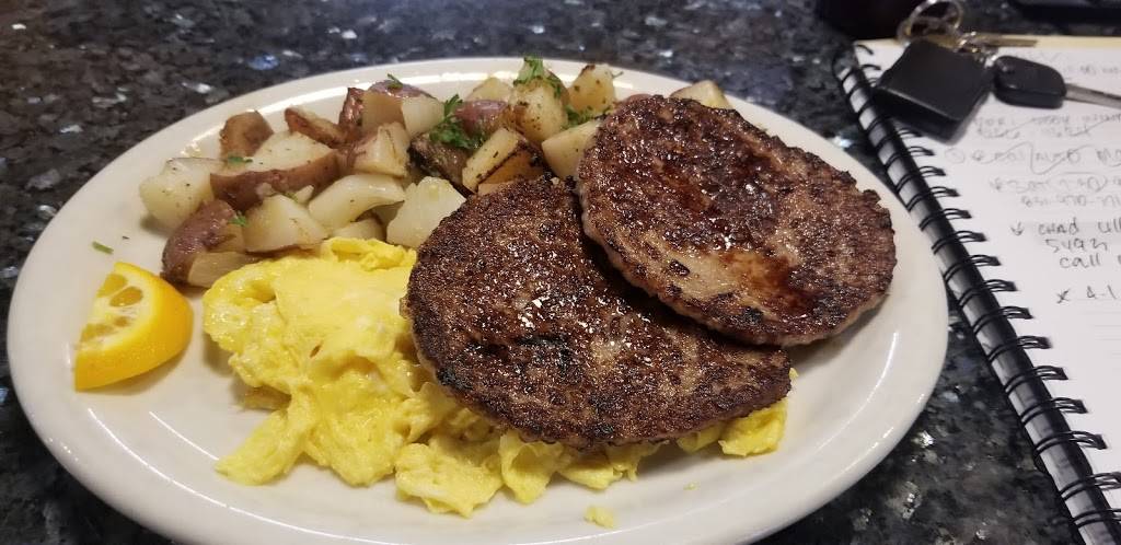 Cowboys Corner Cafe | cafe | 946 Main St, Watsonville, CA 95076, USA | 8317618996 OR +1 831-761-8996