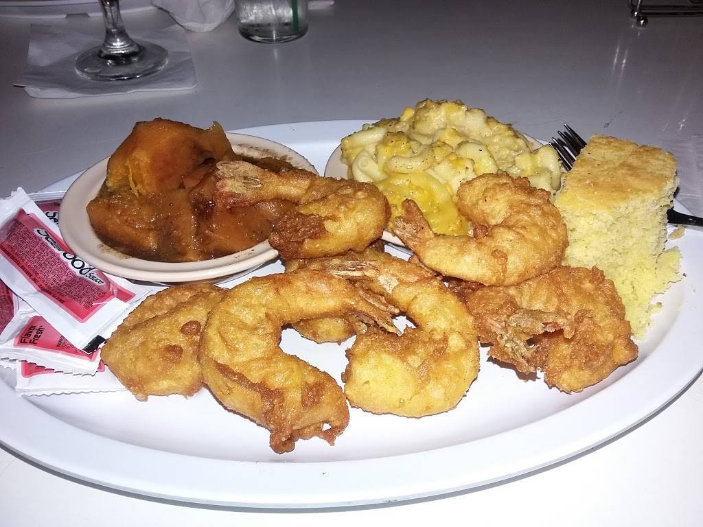 Teresas Place | restaurant | 14000 W McNichols Rd, Detroit, MI 48235, USA | 3138622831 OR +1 313-862-2831