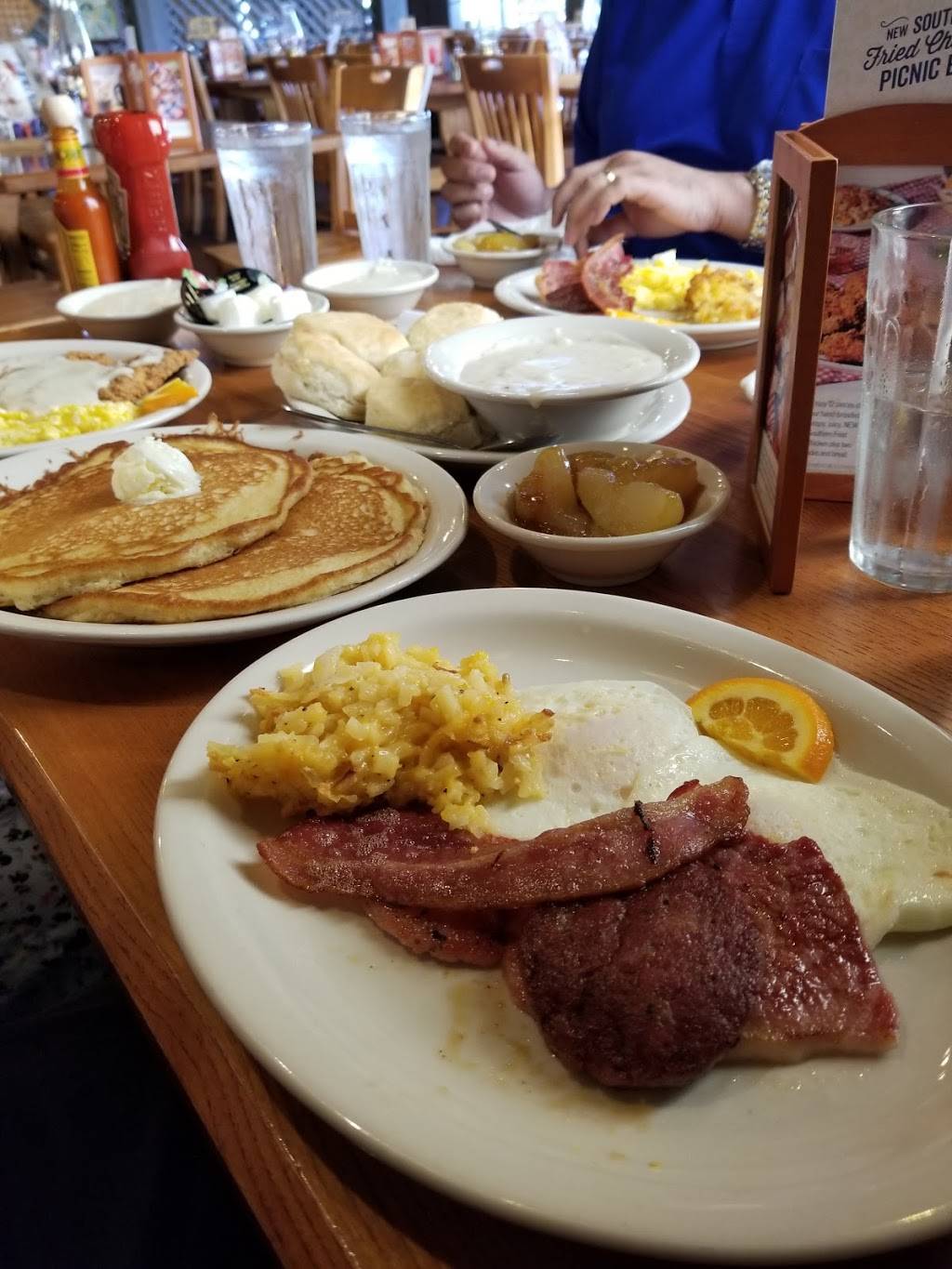 Cracker Barrel Old Country Store | restaurant | 1740 County Rd 64, Horseheads, NY 14845, USA | 6077965950 OR +1 607-796-5950
