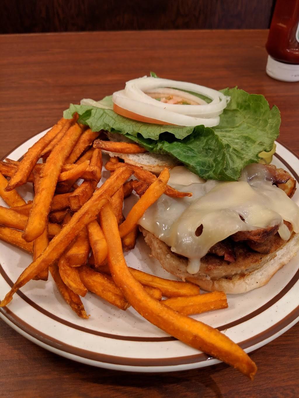 Bevs Cafe | restaurant | 221 Bush St, Red Wing, MN 55066, USA | 6513885227 OR +1 651-388-5227