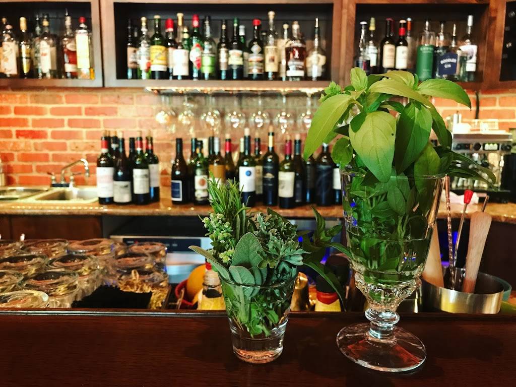 Upstairs Wine Bar | restaurant | 2417 W Colorado Ave, Colorado Springs, CO 80904, USA | 7195774818 OR +1 719-577-4818