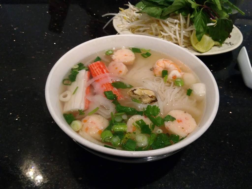 Pho 75 | restaurant | 13736 E Quincy Ave, Aurora, CO 80015, USA | 3036997777 OR +1 303-699-7777