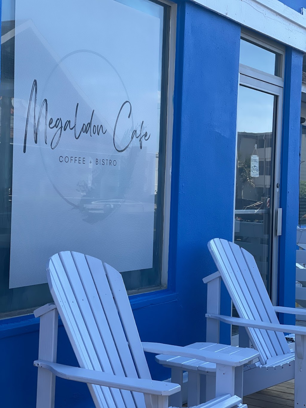 Megalodon Cafe | meal takeaway | 9619 Shore Dr, Myrtle Beach, SC 29572, USA | 8433854030 OR +1 843-385-4030