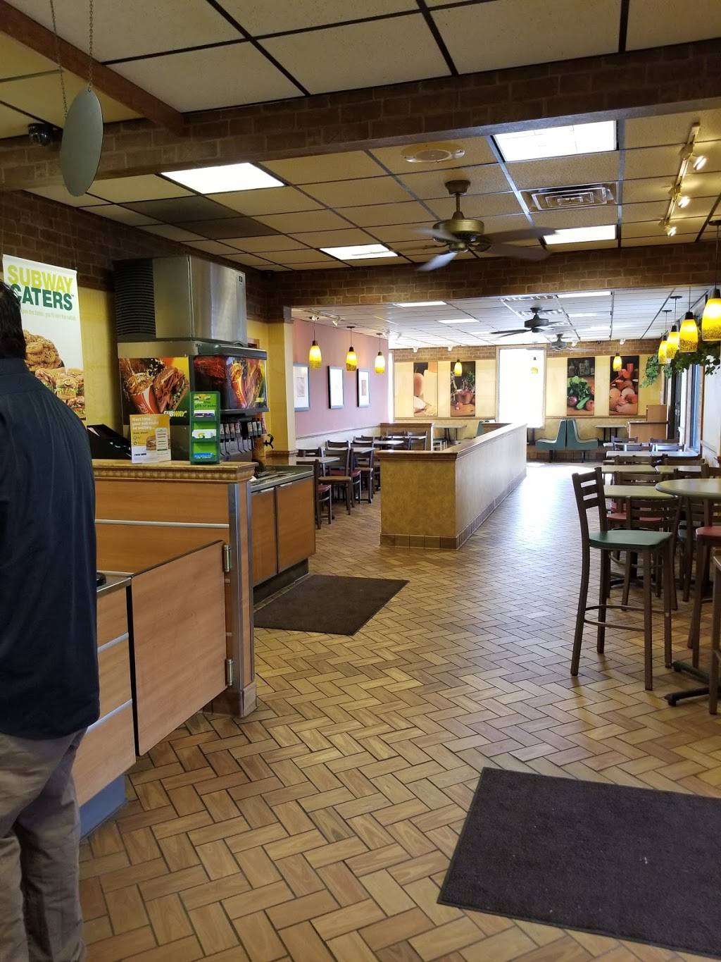 Subway | restaurant | 10402 Chicago Dr, Zeeland, MI 49464, USA | 6167488400 OR +1 616-748-8400