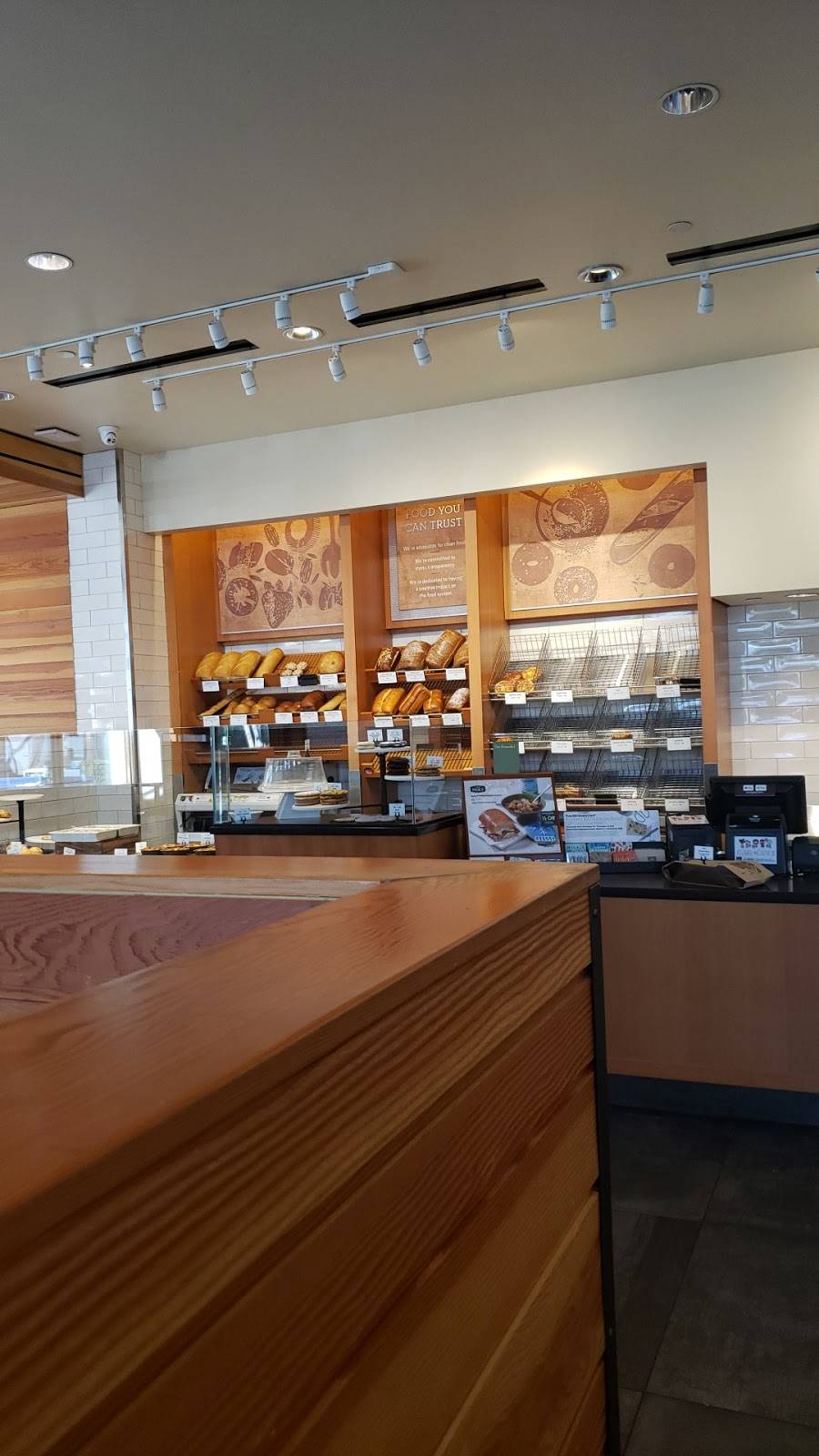 Panera Bread | cafe | 6344 North Topanga Canyon Blvd, Woodland Hills, CA 91367, USA | 8189927643 OR +1 818-992-7643