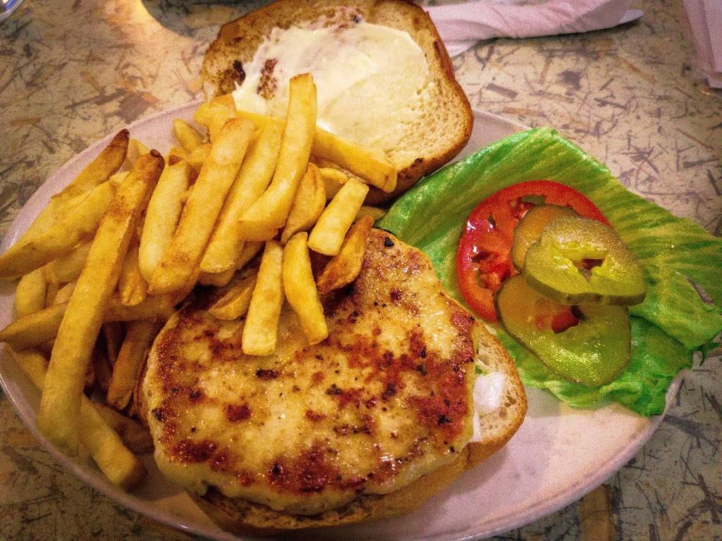 Jumbo Hamburger | restaurant | 629 Pharmacy Ave, Scarborough, ON M1L 3H3, Canada | 4167556451 OR +1 416-755-6451