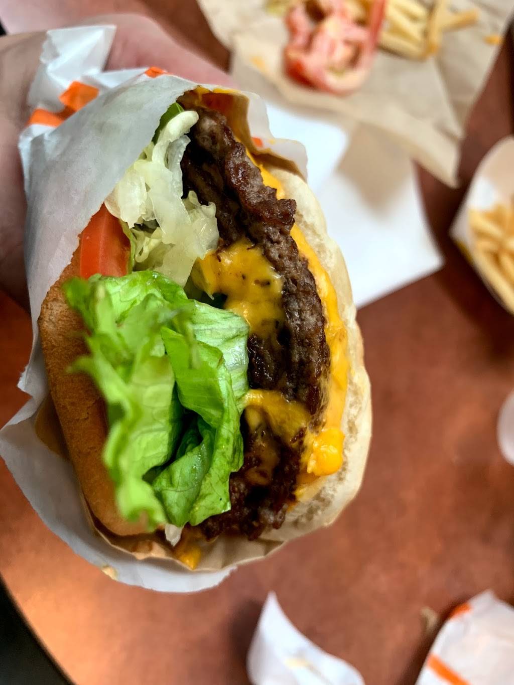 CaliBurger Seattle - Alderwood Mall | restaurant | 3000 184th St SW, Lynnwood, WA 98037, USA | 4256972878 OR +1 425-697-2878