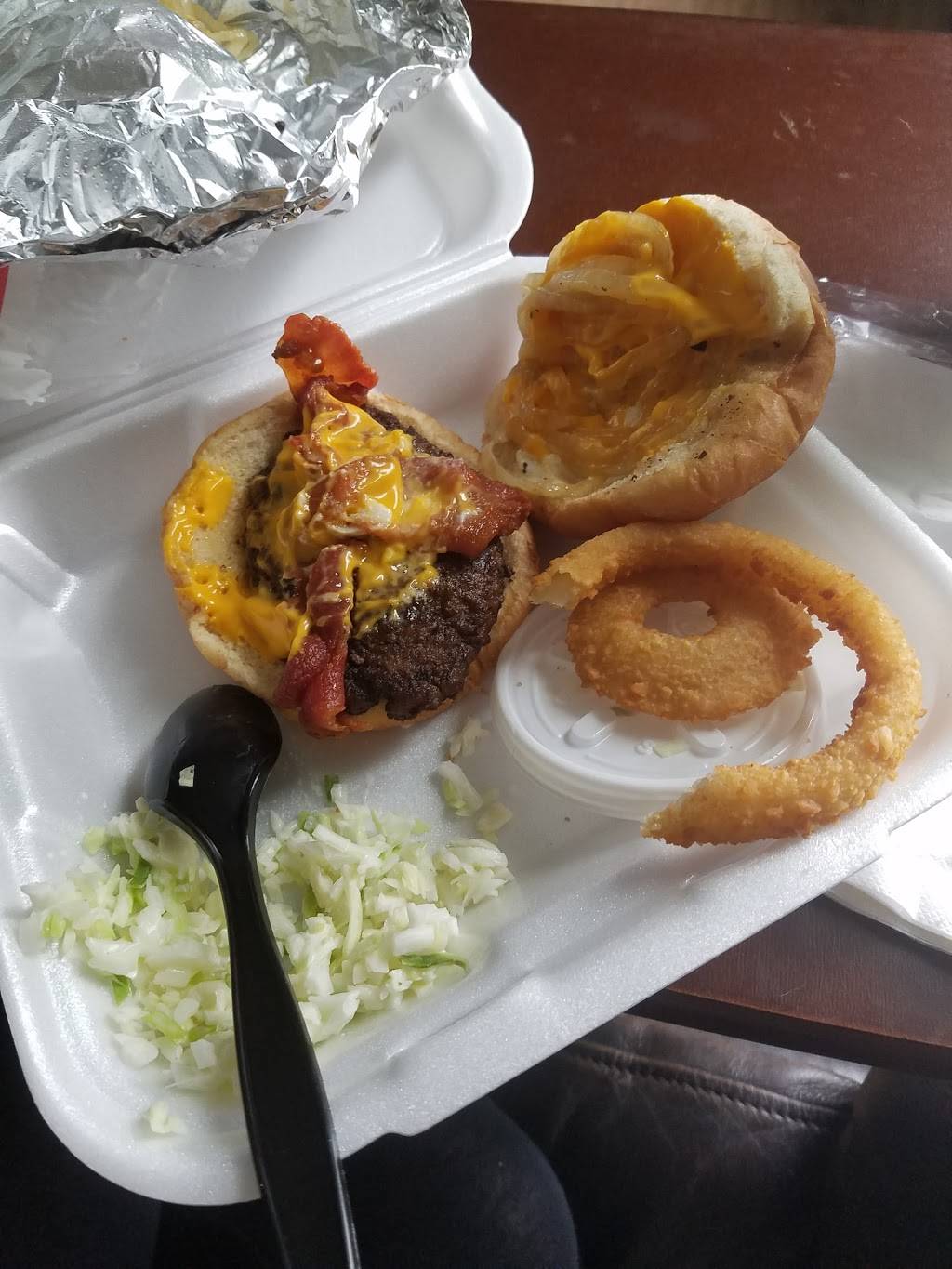 Cook Out | restaurant | 804 N 2nd St, Clarksville, TN 37040, USA | 9316475281 OR +1 931-647-5281