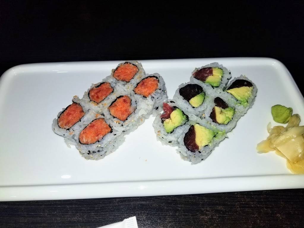 Tomo Japanese restaurant | restaurant | 9803 Fall Creek Rd, Indianapolis, IN 46256, USA | 3175985566 OR +1 317-598-5566