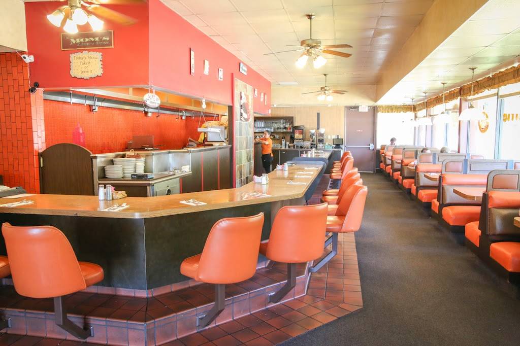 Golden Waffle Cafe | restaurant | 1449 Broadway, Placerville, CA 95667, USA | 5306429322 OR +1 530-642-9322