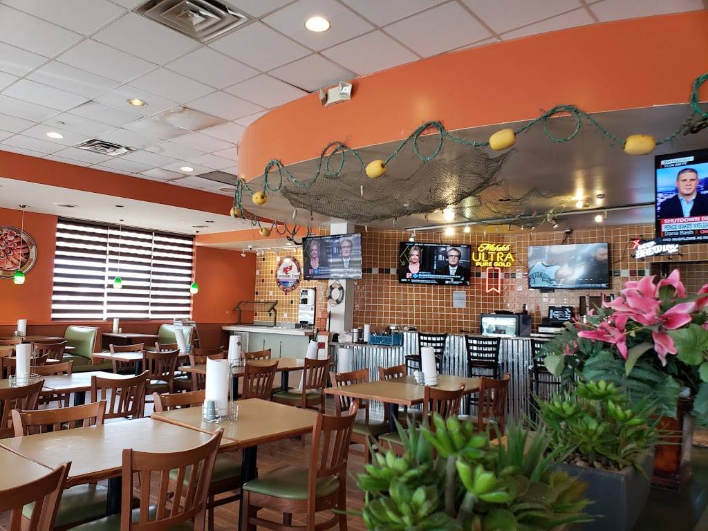 Louisiana Crab Shack | restaurant | 121, 1325 Interstate 20 W, Arlington, TX 76015, USA | 8174729992 OR +1 817-472-9992